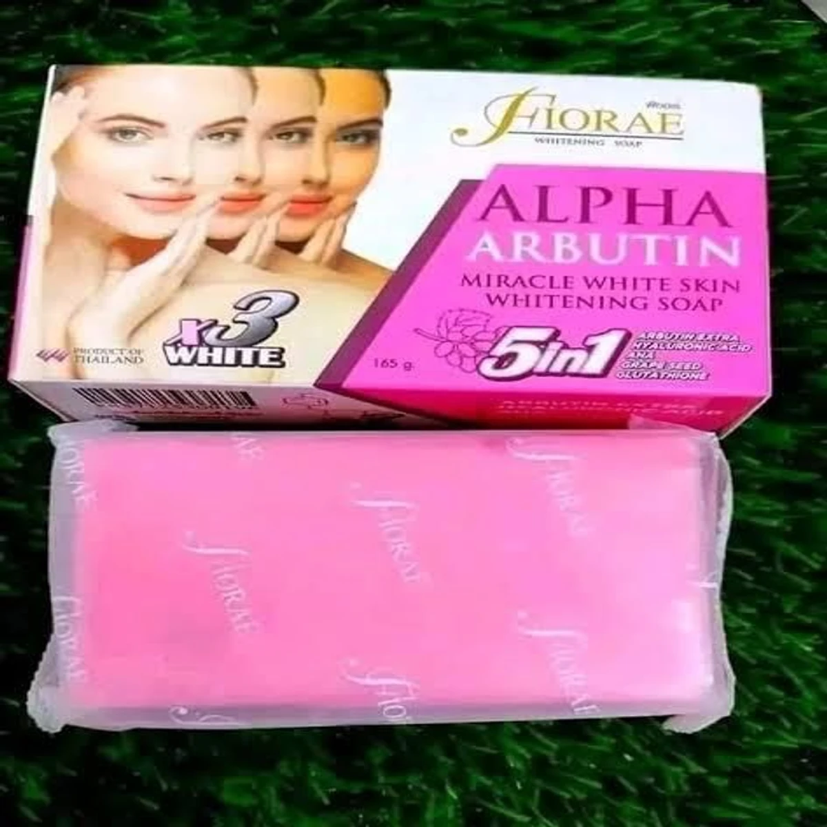 Fiorae Alpha Arbutin Soap - Image 3